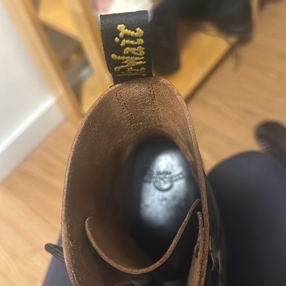 Dr. Martens authentic.Combat Boots (unisex) - Picture 3 of 4